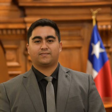 Rodrigo Javier E. Saavedra Bravo, abogado del estudio Saavedra & Contreras, Talca